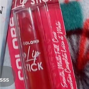 Red Lipstick - Vibrant Color for Parties